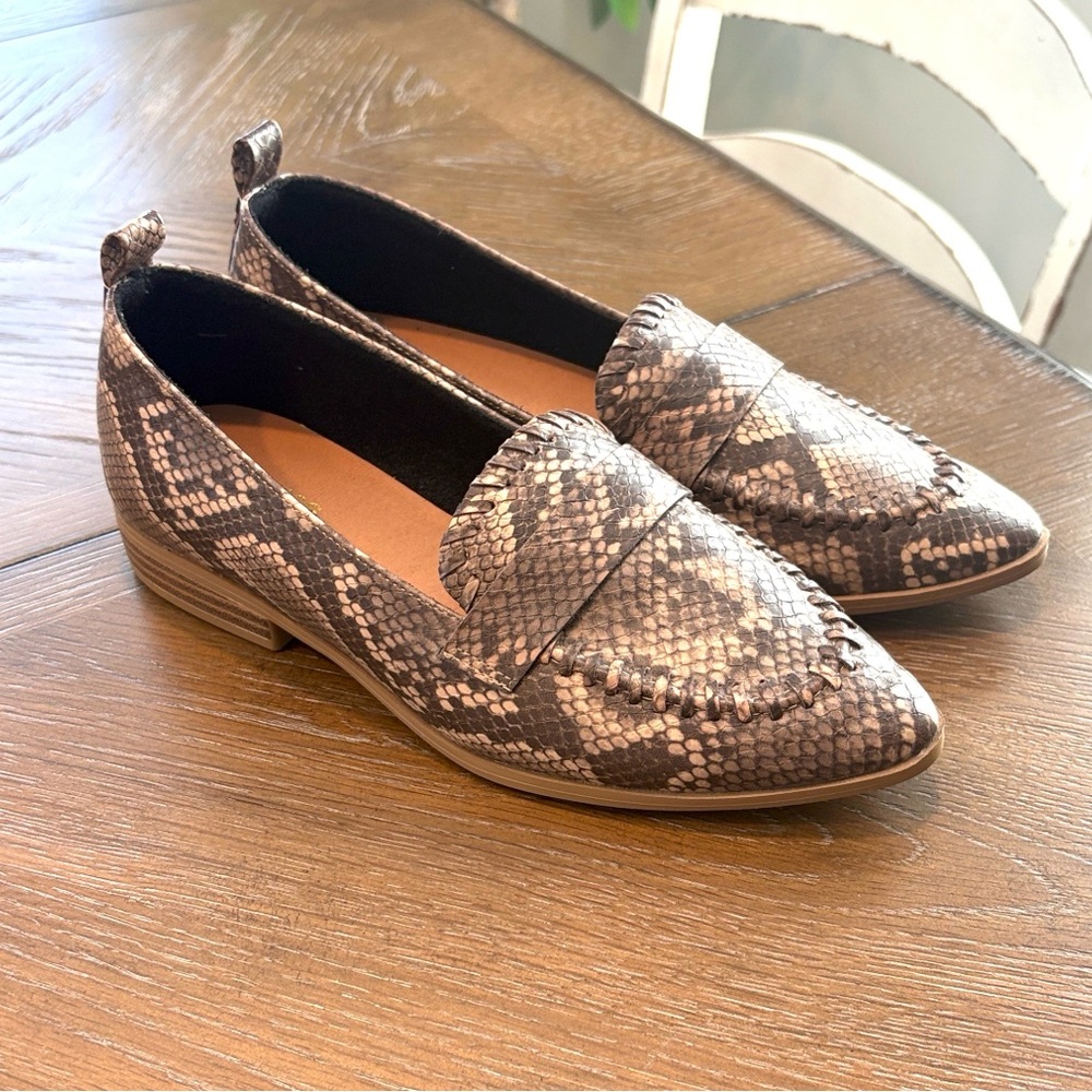 Maurices Brown Snakeskin pointed toe Loafers